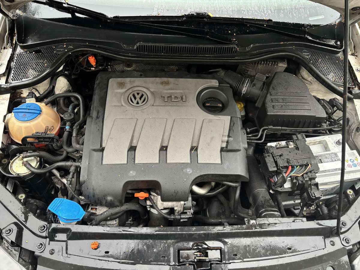 Volkswagen Polo - 12