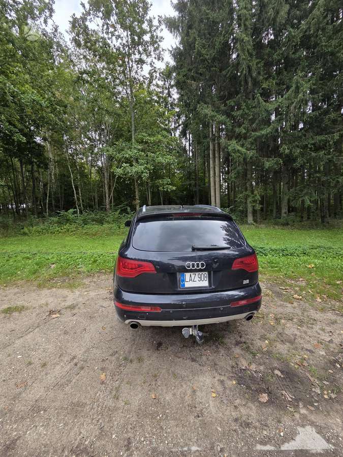 Audi Q7 - 4