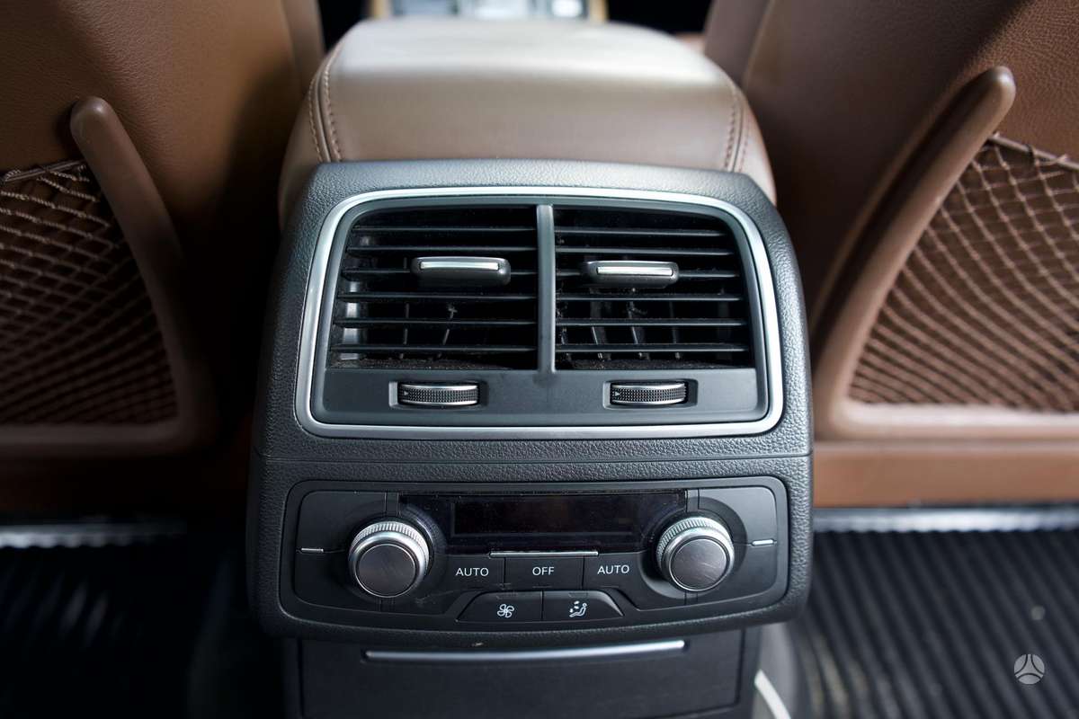 Audi A6, 3.0 l., universalas