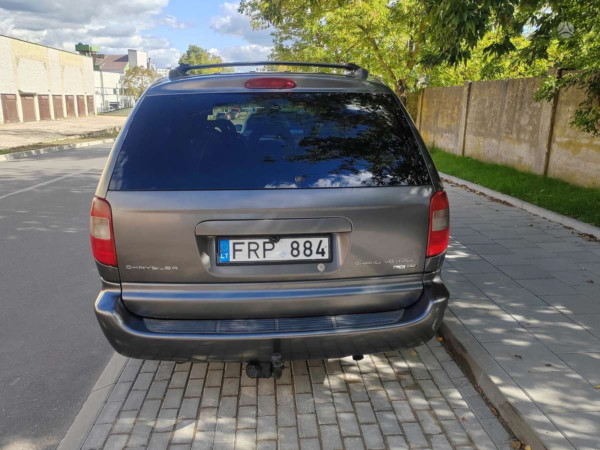 Chrysler Grand Voyager - 4