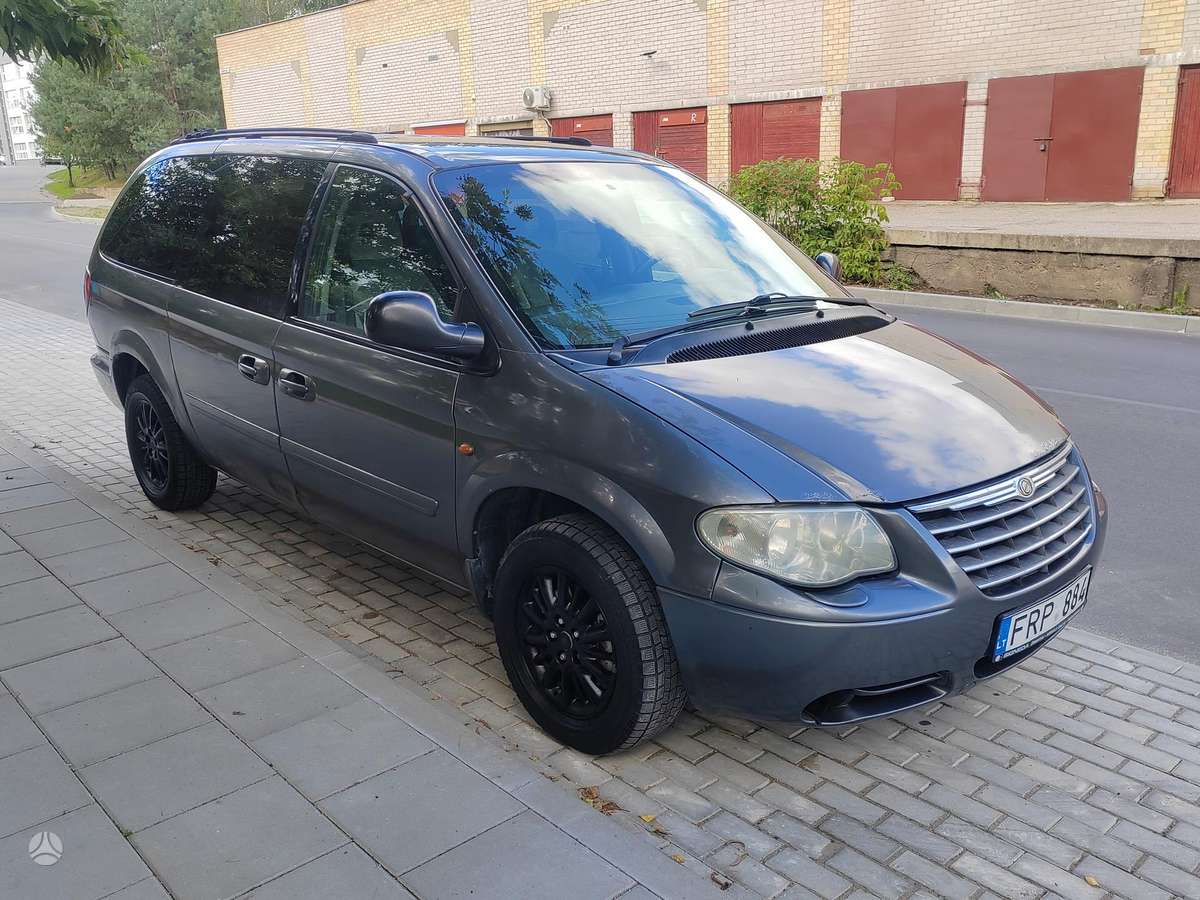 Chrysler Grand Voyager - 9