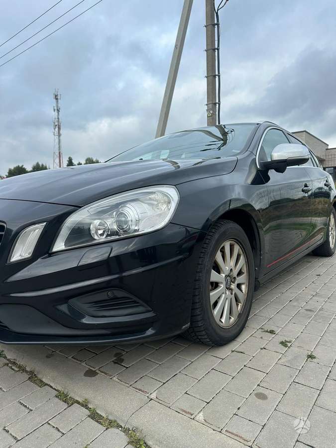 Volvo V60 - 2
