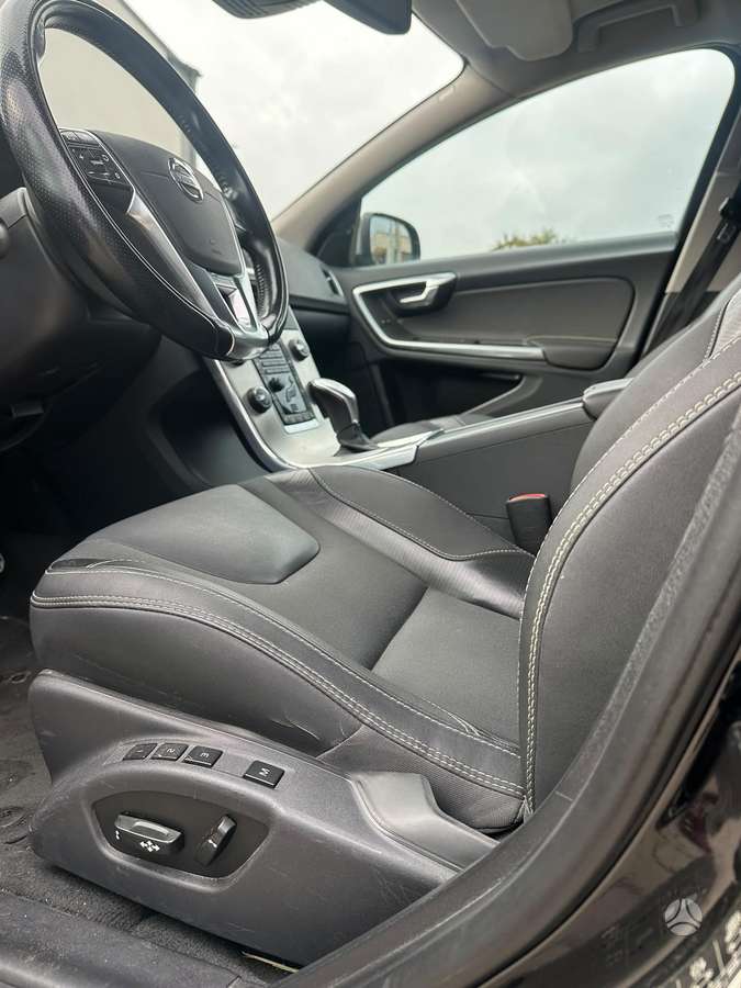 Volvo V60 - 9