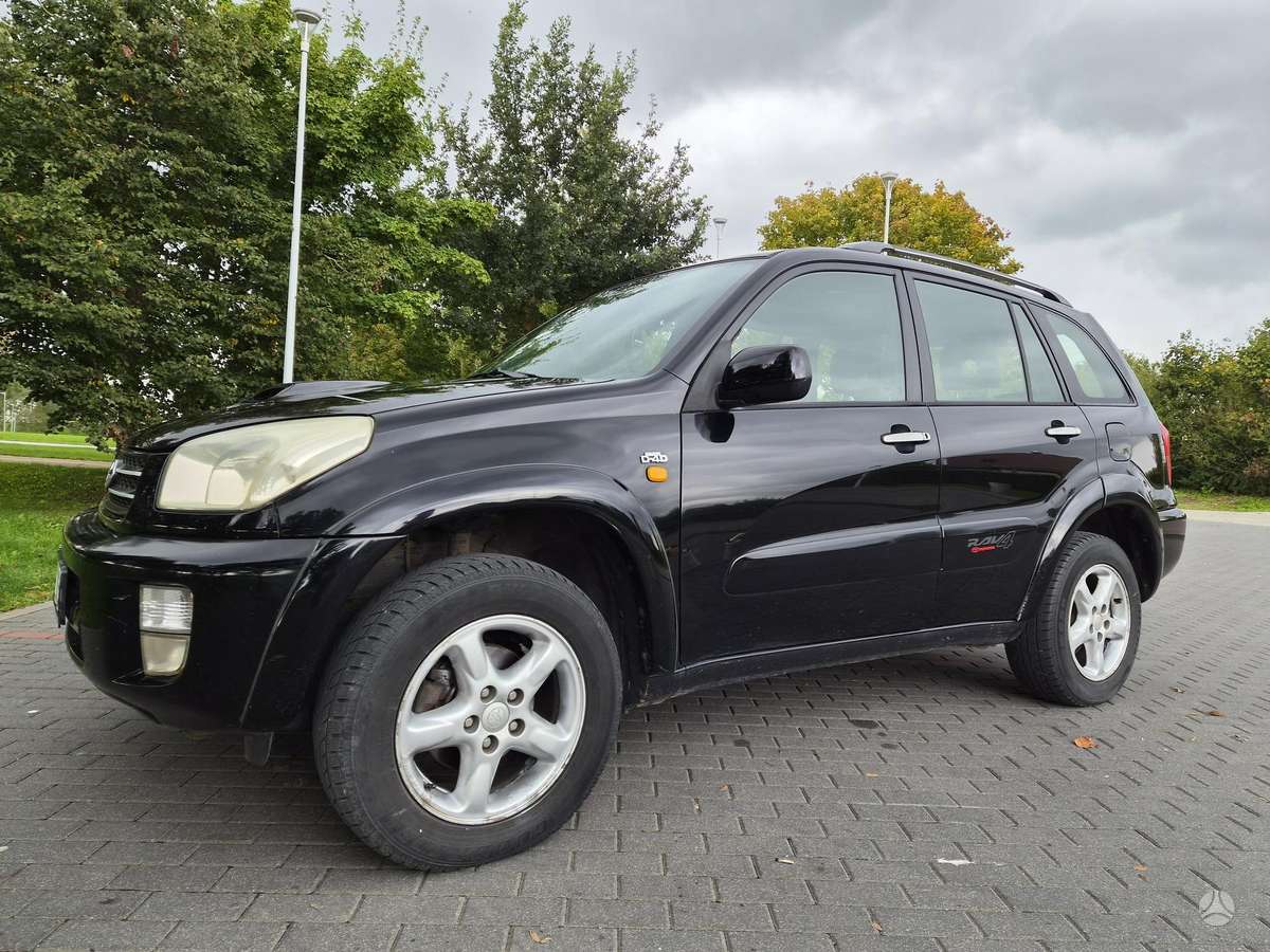 Toyota RAV4 - 2