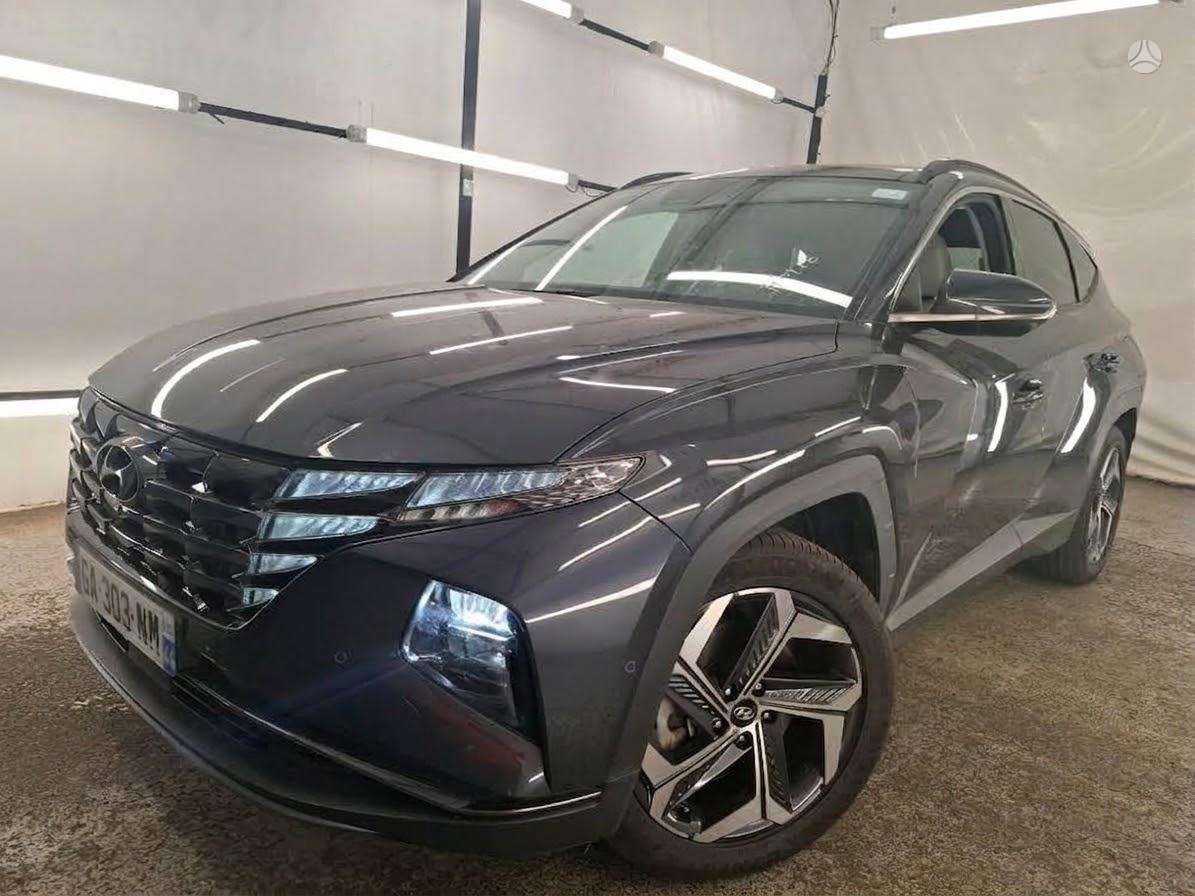 Hyundai Tucson - 1