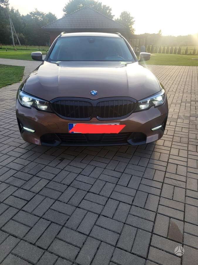 BMW 320, 2.0 l., wagon