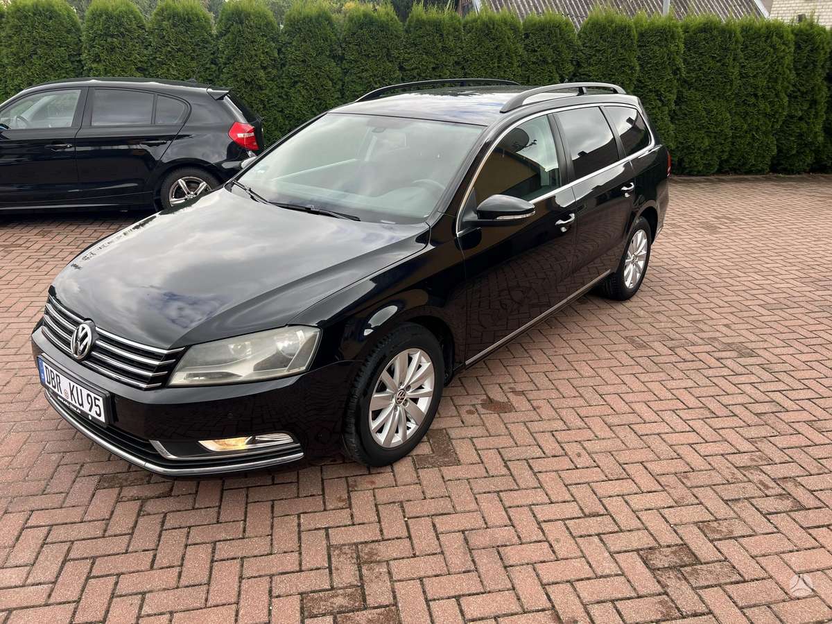 Volkswagen Passat - 2