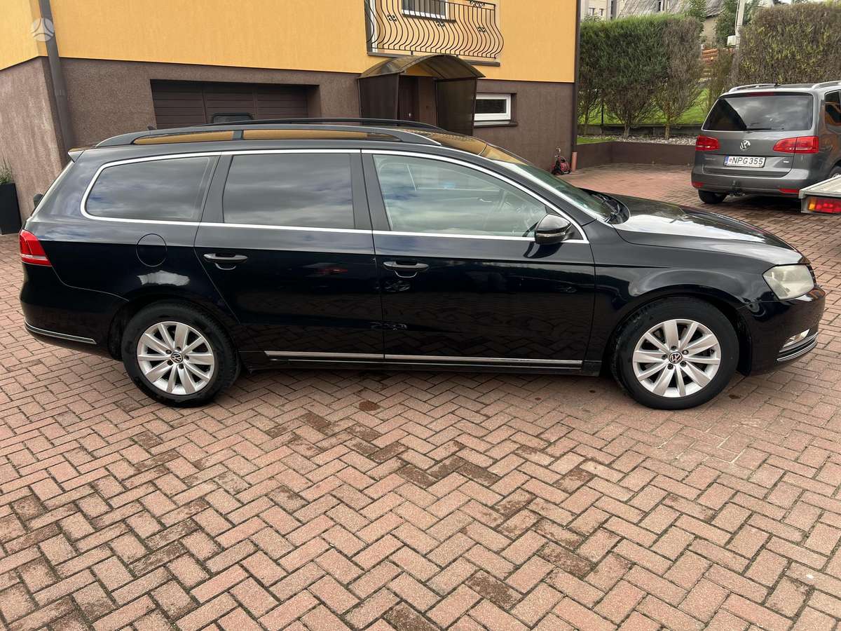 Volkswagen Passat - 5