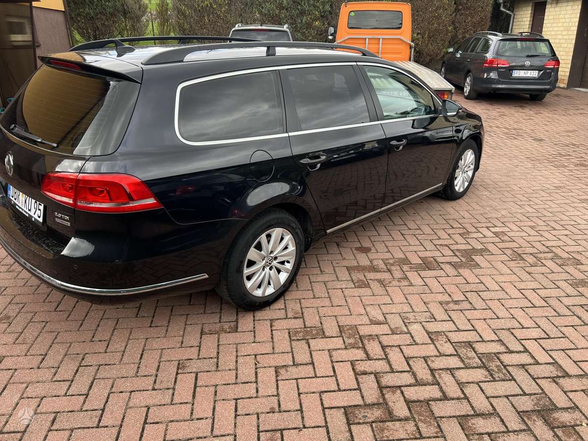 Volkswagen Passat - 6