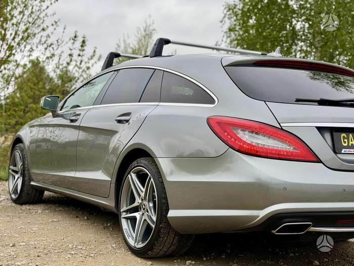 Mercedes-Benz CLS350 - 7