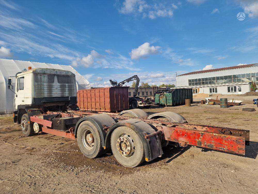 MAN 25.372, шасси