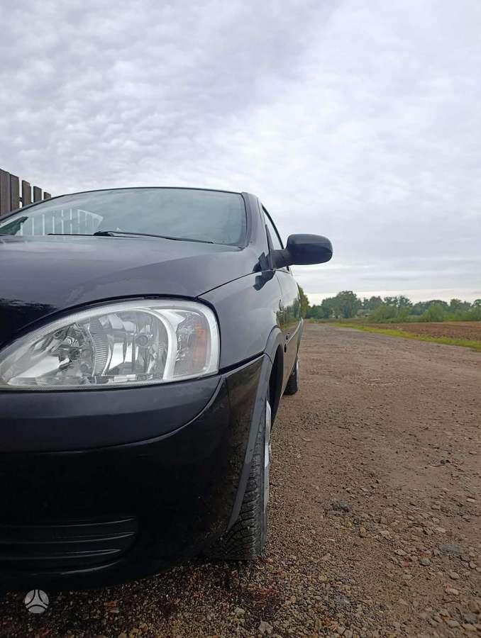 Opel Corsa - 2
