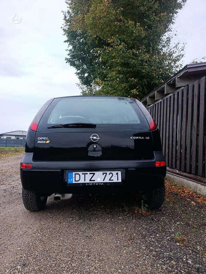 Opel Corsa - 8