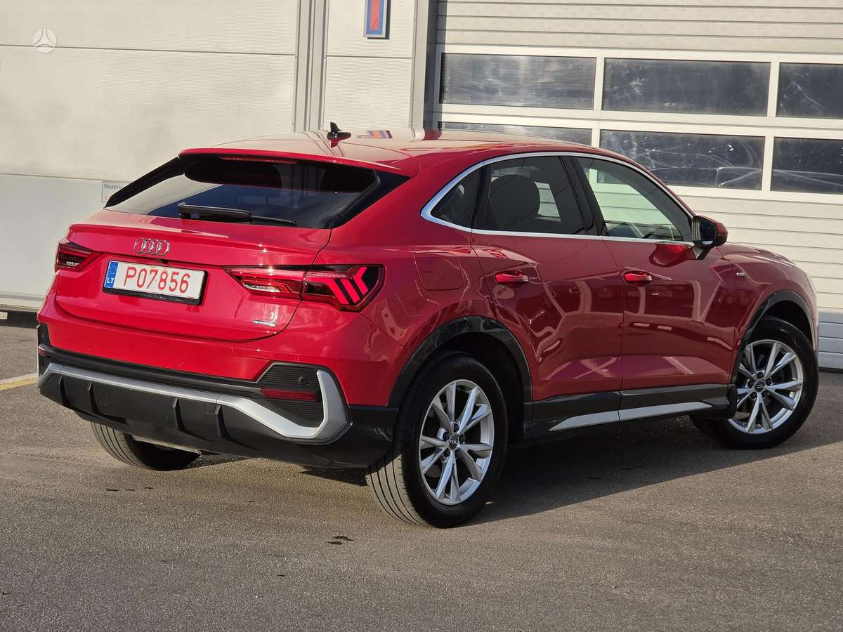 Audi Q3 - 6
