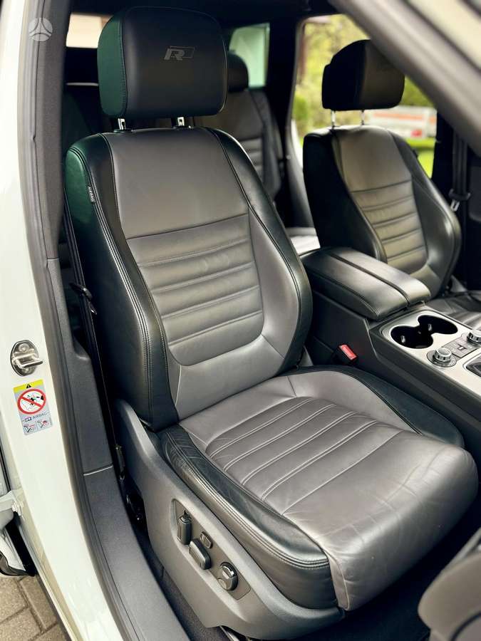 Volkswagen Touareg - 10