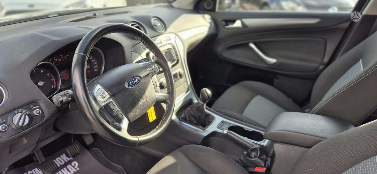 Ford Mondeo - 5