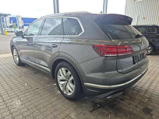Volkswagen Touareg - 3