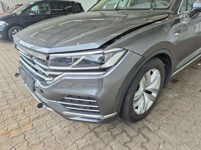 Volkswagen Touareg - 8
