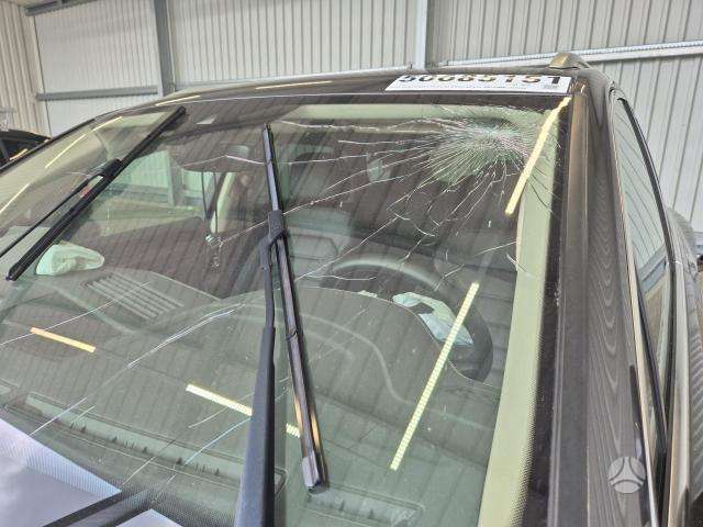 Volkswagen Touareg - 10
