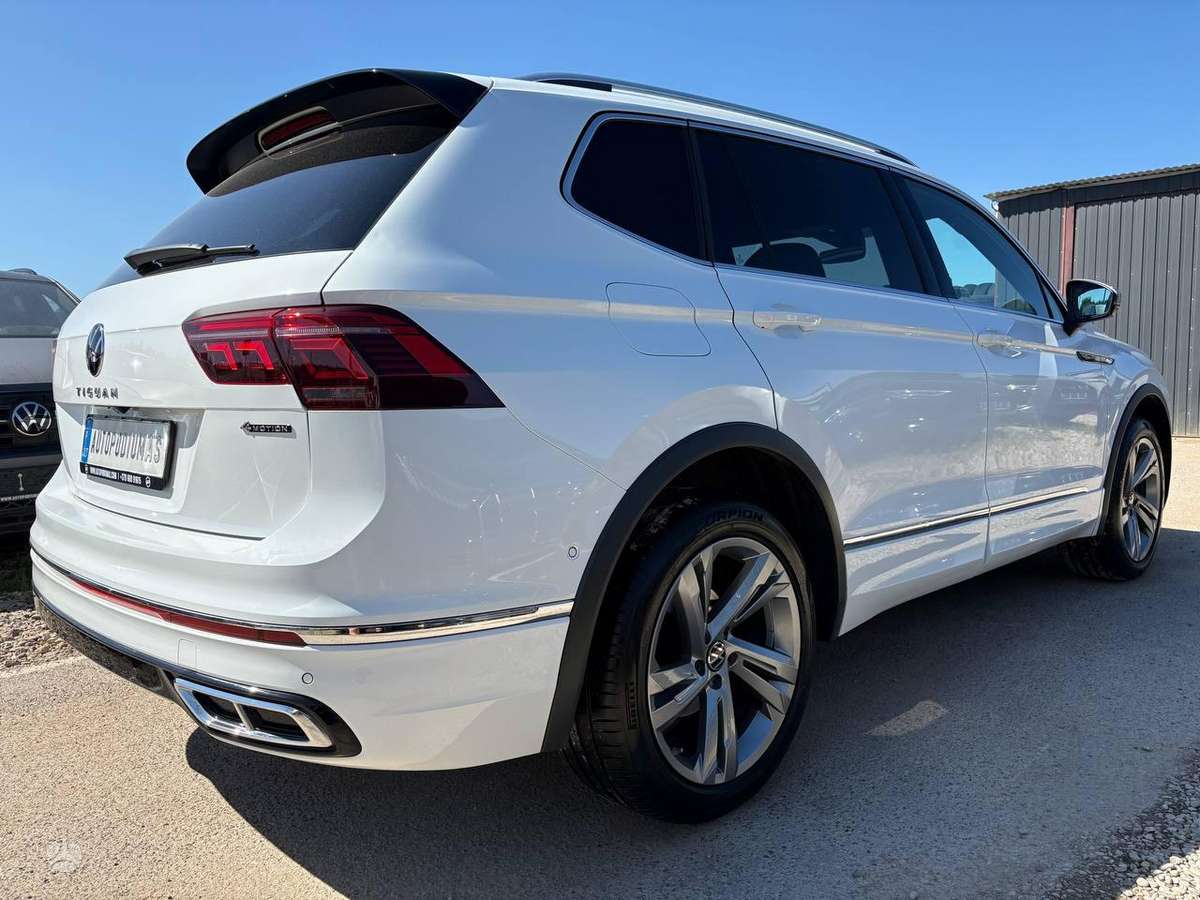 Volkswagen Tiguan Allspace - 7
