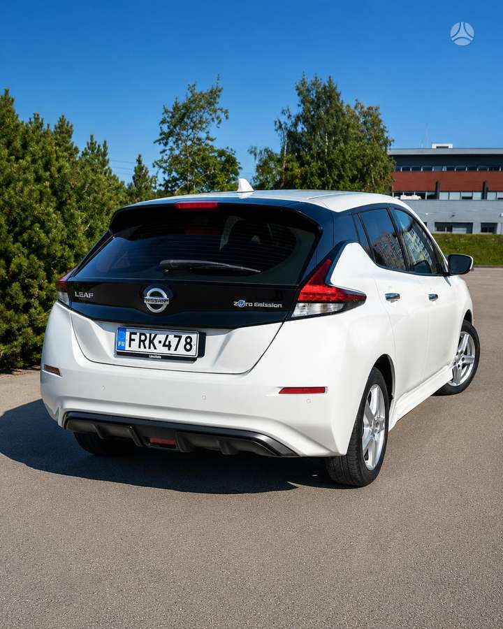 Nissan Leaf - 3