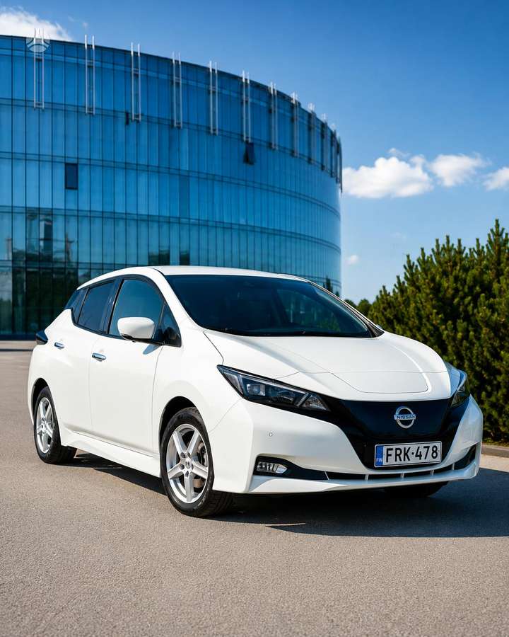 Nissan Leaf - 5