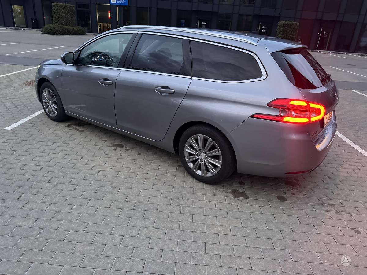 Peugeot 308 - 7