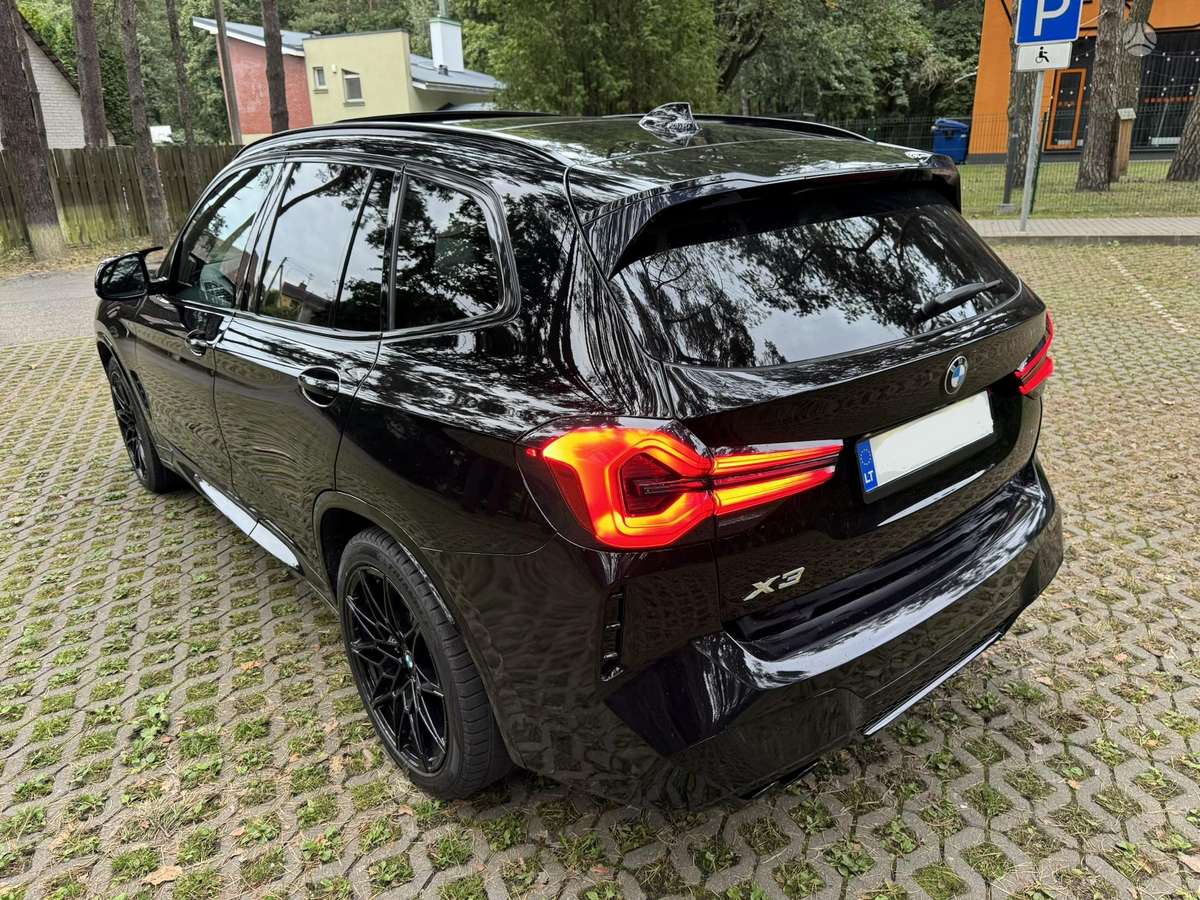 BMW X3, 2.0 l., off-road / crossover