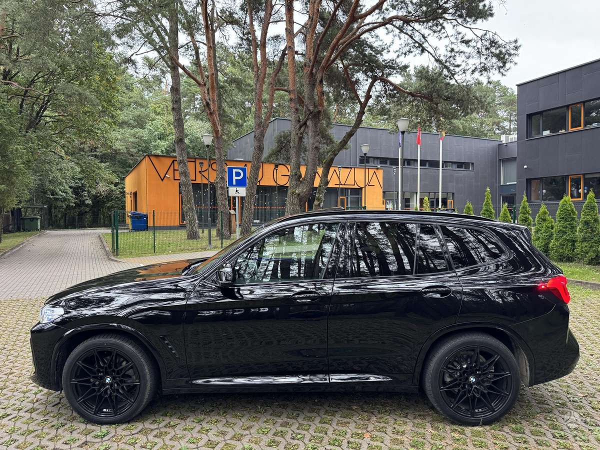 BMW X3, 2.0 l., visureigis / krosoveris