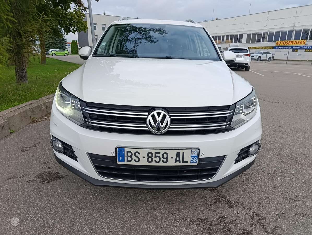 Volkswagen Tiguan - 6