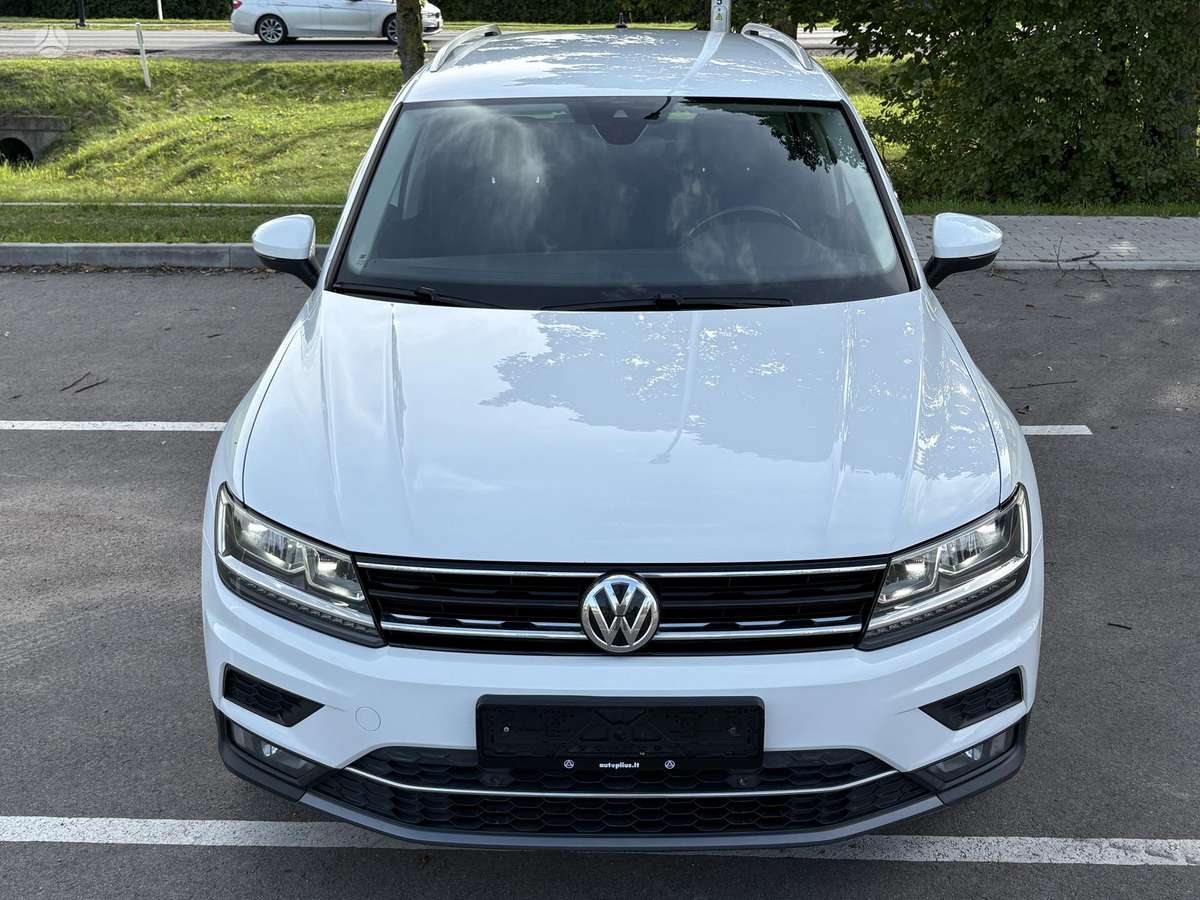 Volkswagen Tiguan - 4