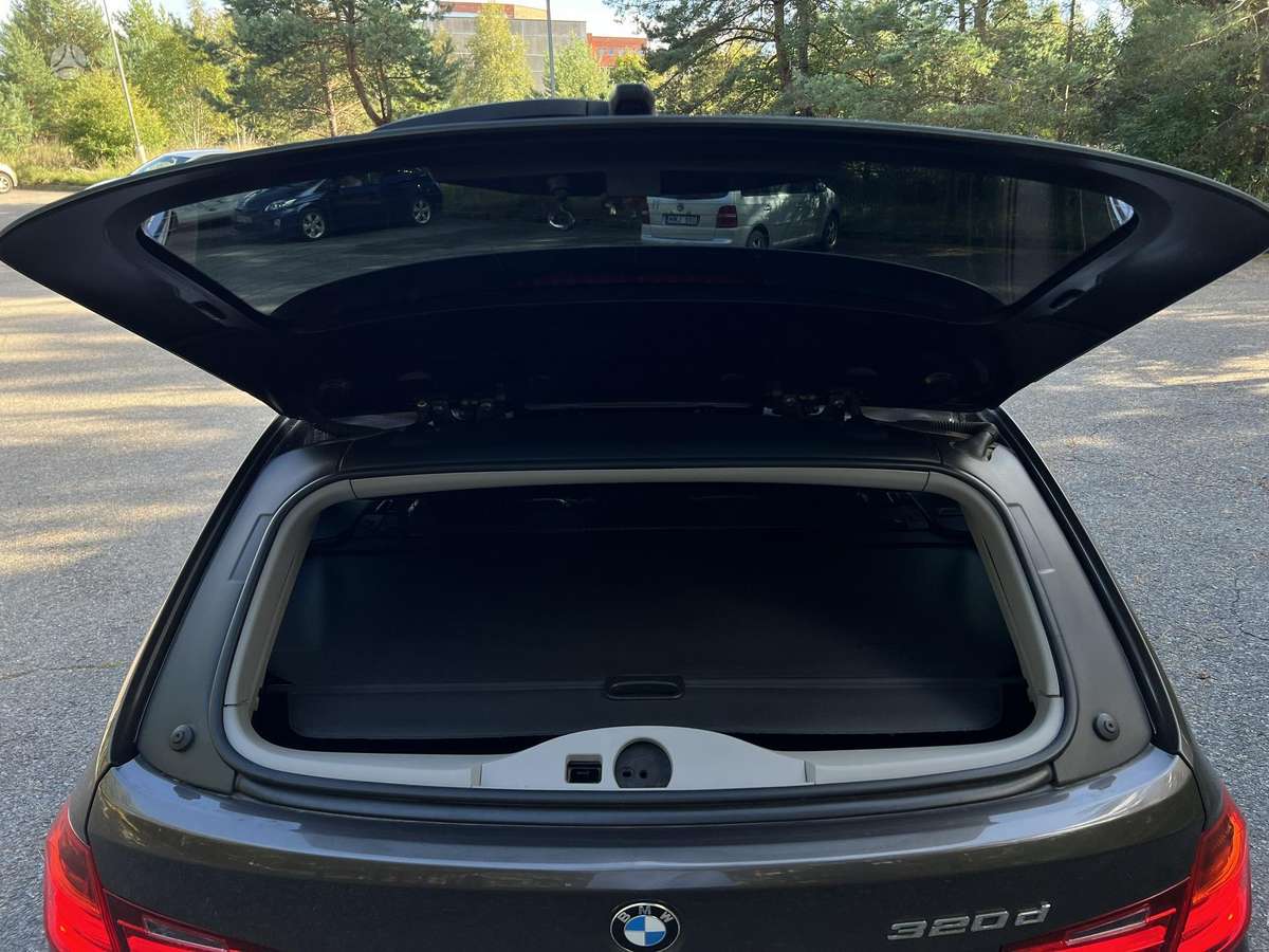 BMW 320, 2.0 l., Универсал