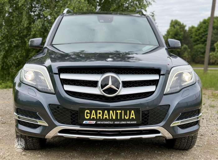 Mercedes-Benz GLK350 - 5