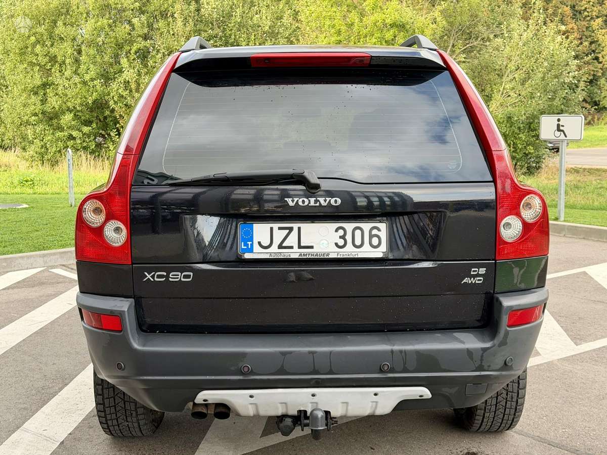 Volvo XC90 - 4
