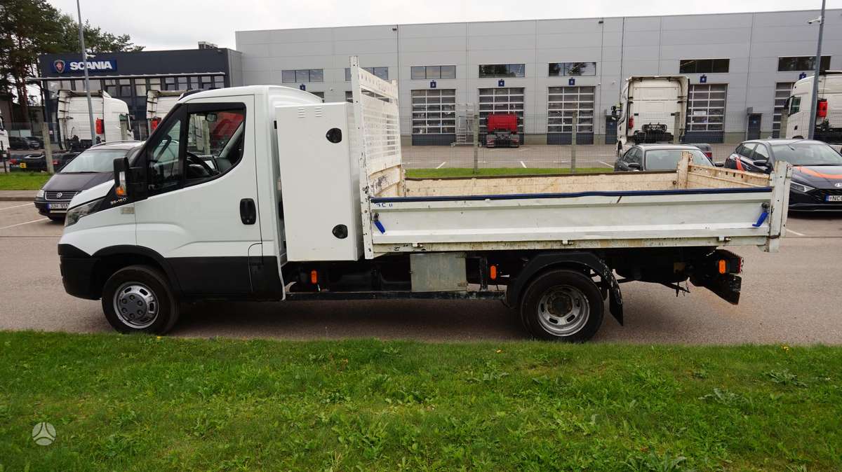 Iveco Daily, 3.0 l., cargo van