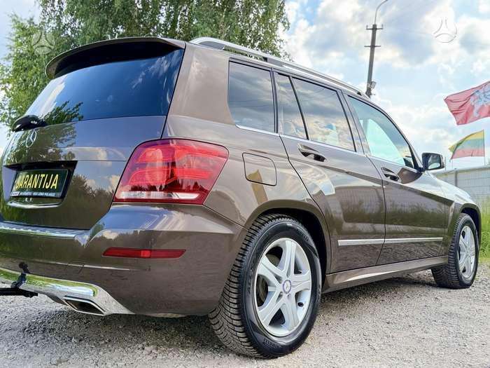 Mercedes-Benz GLK250 - 8