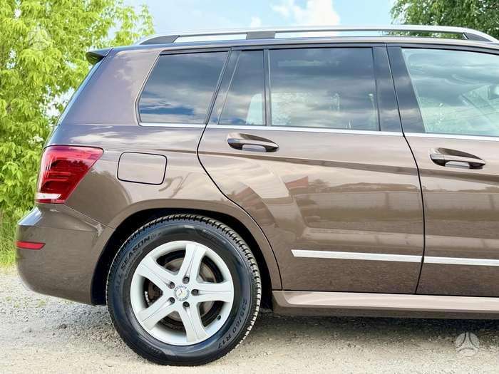 Mercedes-Benz GLK250 - 9
