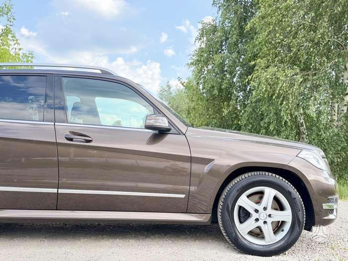 Mercedes-Benz GLK250 - 10