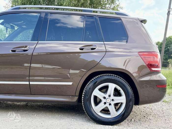 Mercedes-Benz GLK250 - 12