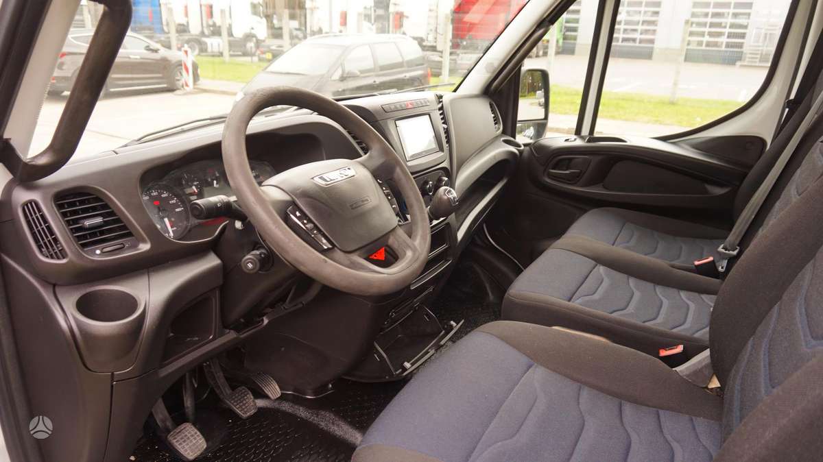 Iveco Daily, 3.0 l., cargo van