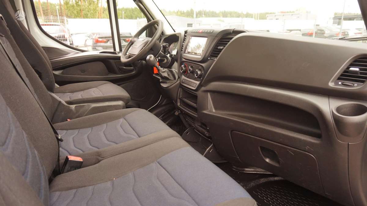 Iveco Daily, 3.0 l., cargo van
