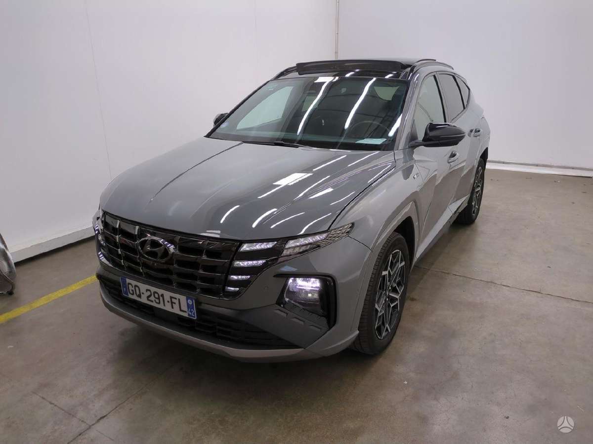 Hyundai Tucson - 1