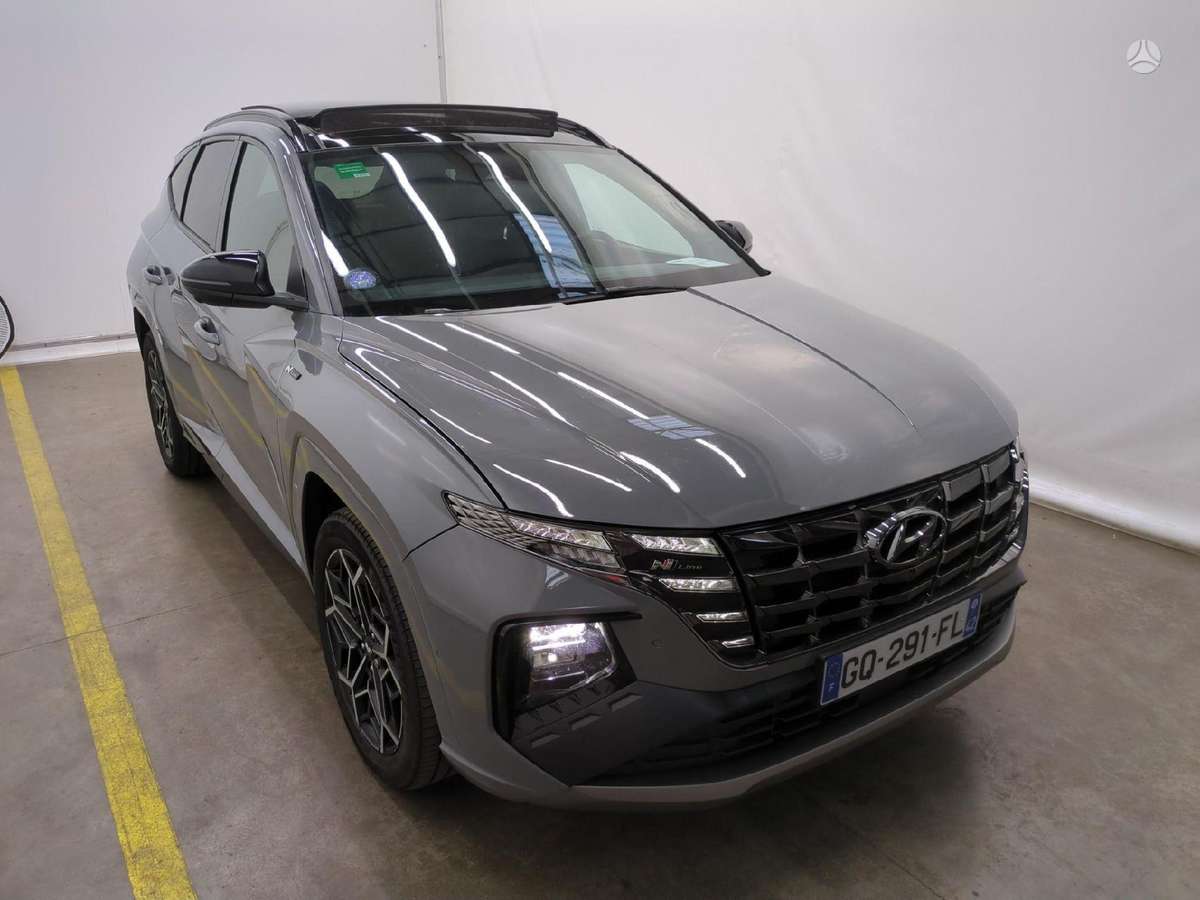 Hyundai Tucson - 2