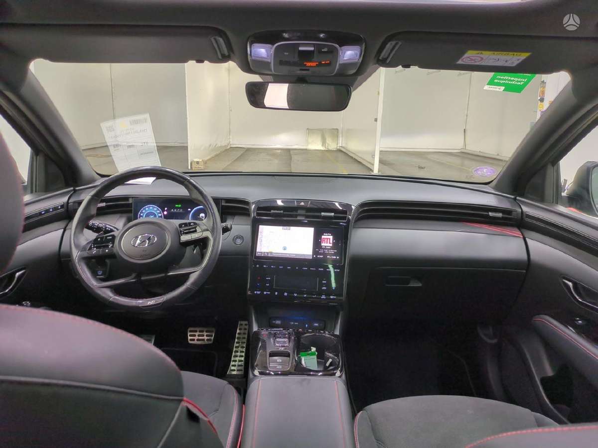 Hyundai Tucson - 8