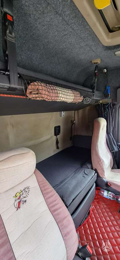 Scania R380, double sleeper