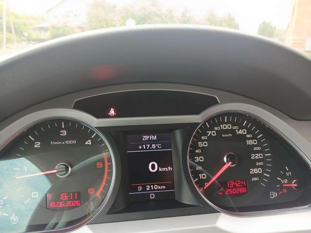 Audi A6, 2.7 l., Седан