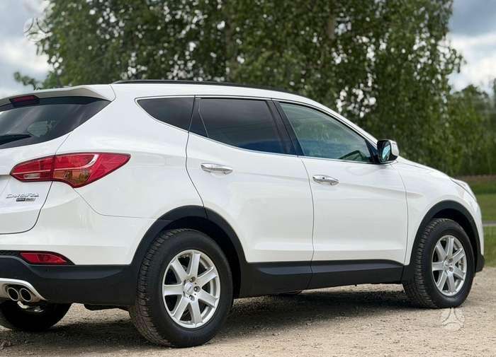 Hyundai Santa Fe - 8