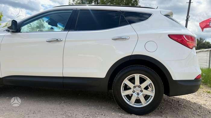 Hyundai Santa Fe - 10