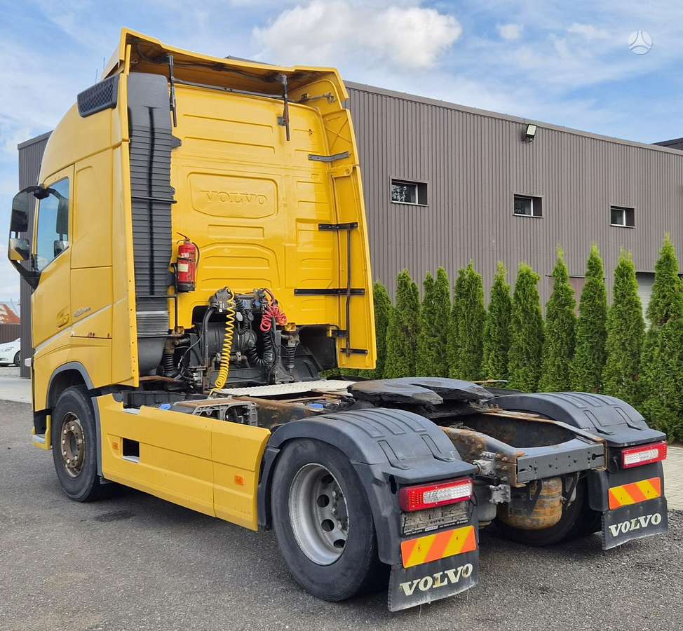Volvo FH 460, double sleeper
