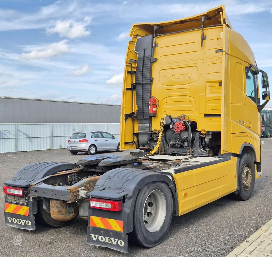 Volvo FH 460, double sleeper